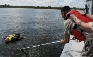 Man Overboard Drill US Airforce by Helena Owens | Captain's Tips | Marinalife