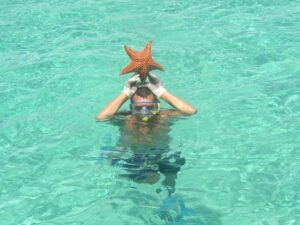 Bruce with Starfish | Cabrito | Marinalife
