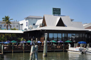 Doc Ford's Rum Bar & Grille by Kristi Sauer | Beach Bars | Marinalife
