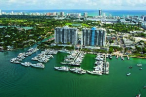 Sunset Harbour Yacht Club - port person - marinalife